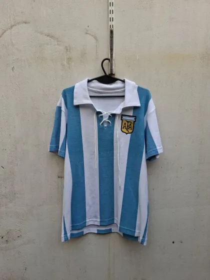 Chomba ARGENTINA 1930 - La primer casaca.